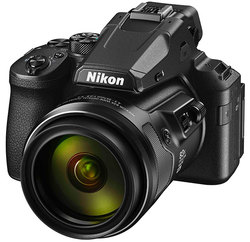 Nikon P950 - sigaj dalej zsuperzoomem